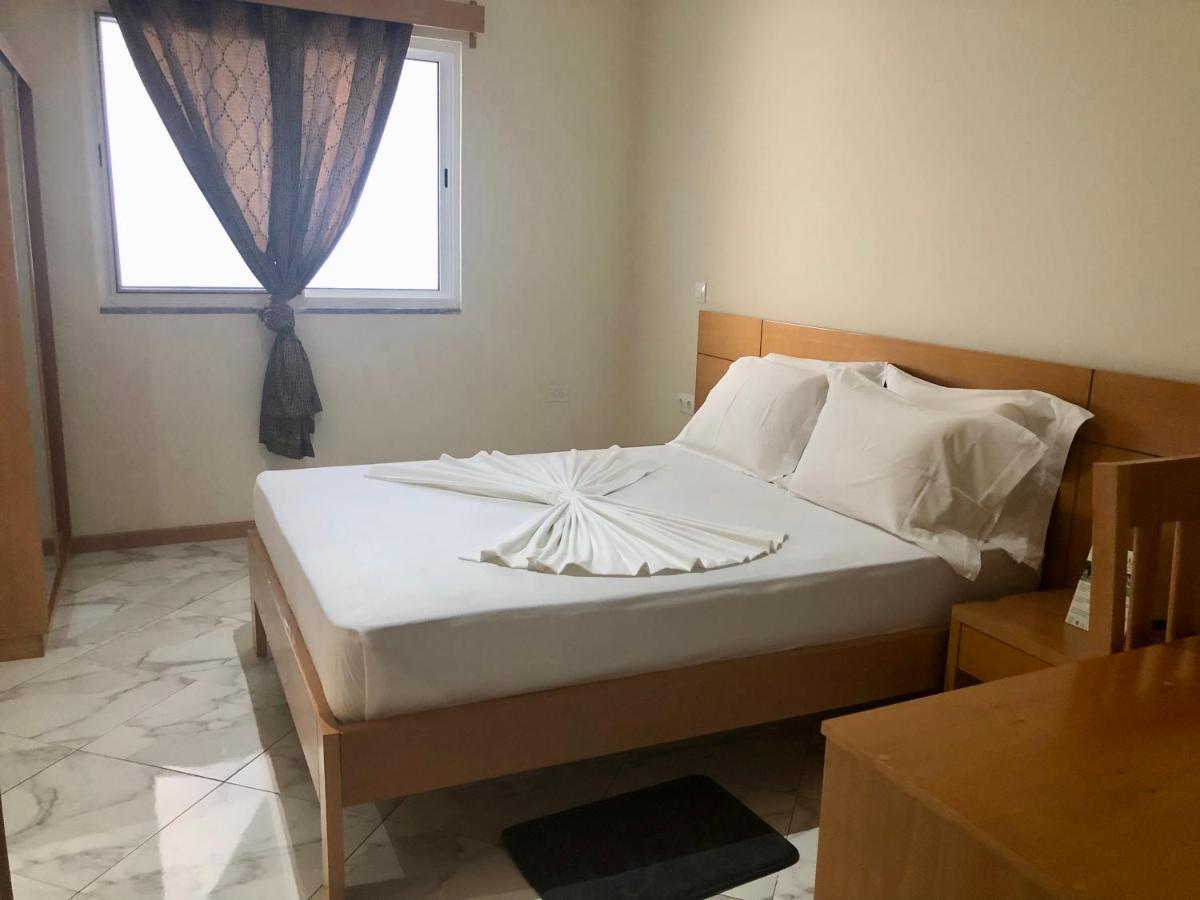 Cruzeiro Guest House Сао Филипе Екстериор снимка