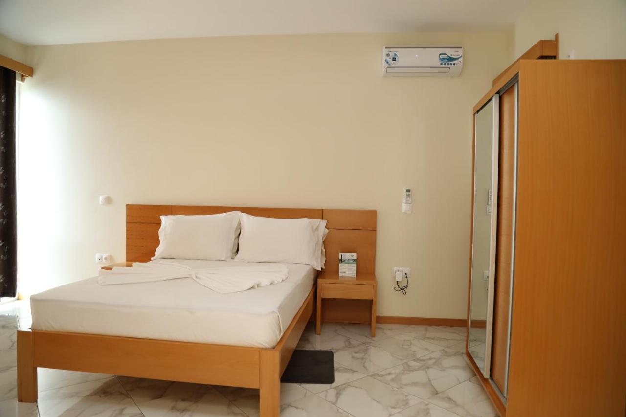 Cruzeiro Guest House Сао Филипе Екстериор снимка