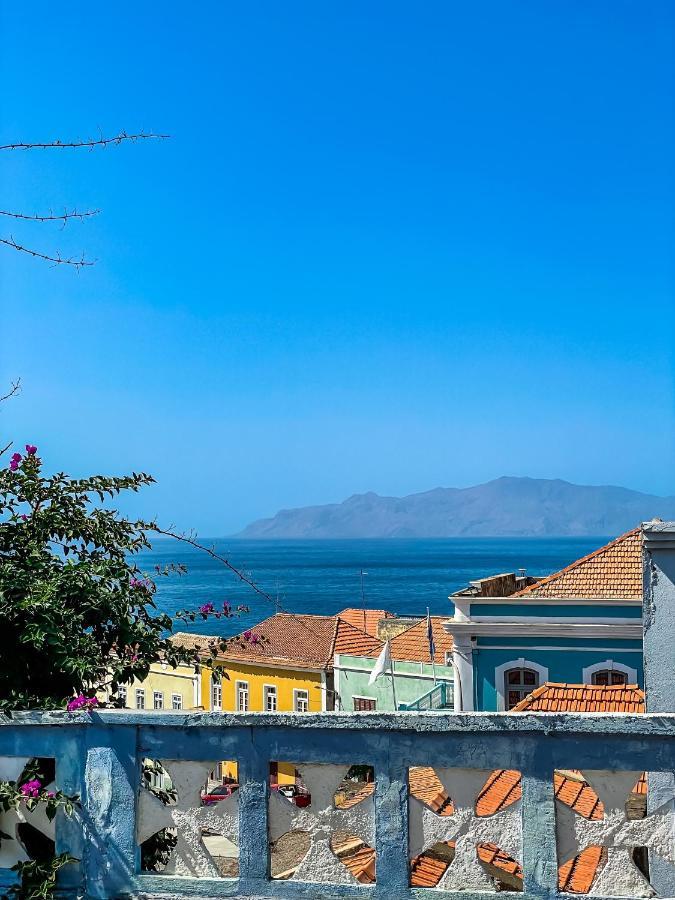 Cruzeiro Guest House Сао Филипе Екстериор снимка
