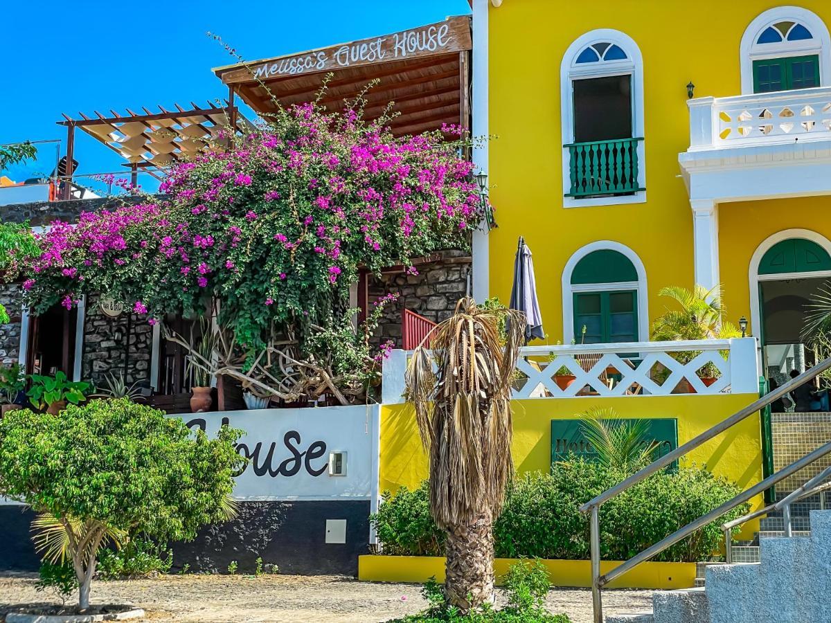 Cruzeiro Guest House Сао Филипе Екстериор снимка