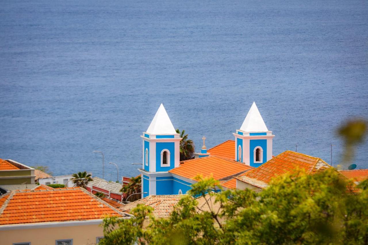 Cruzeiro Guest House Сао Филипе Екстериор снимка