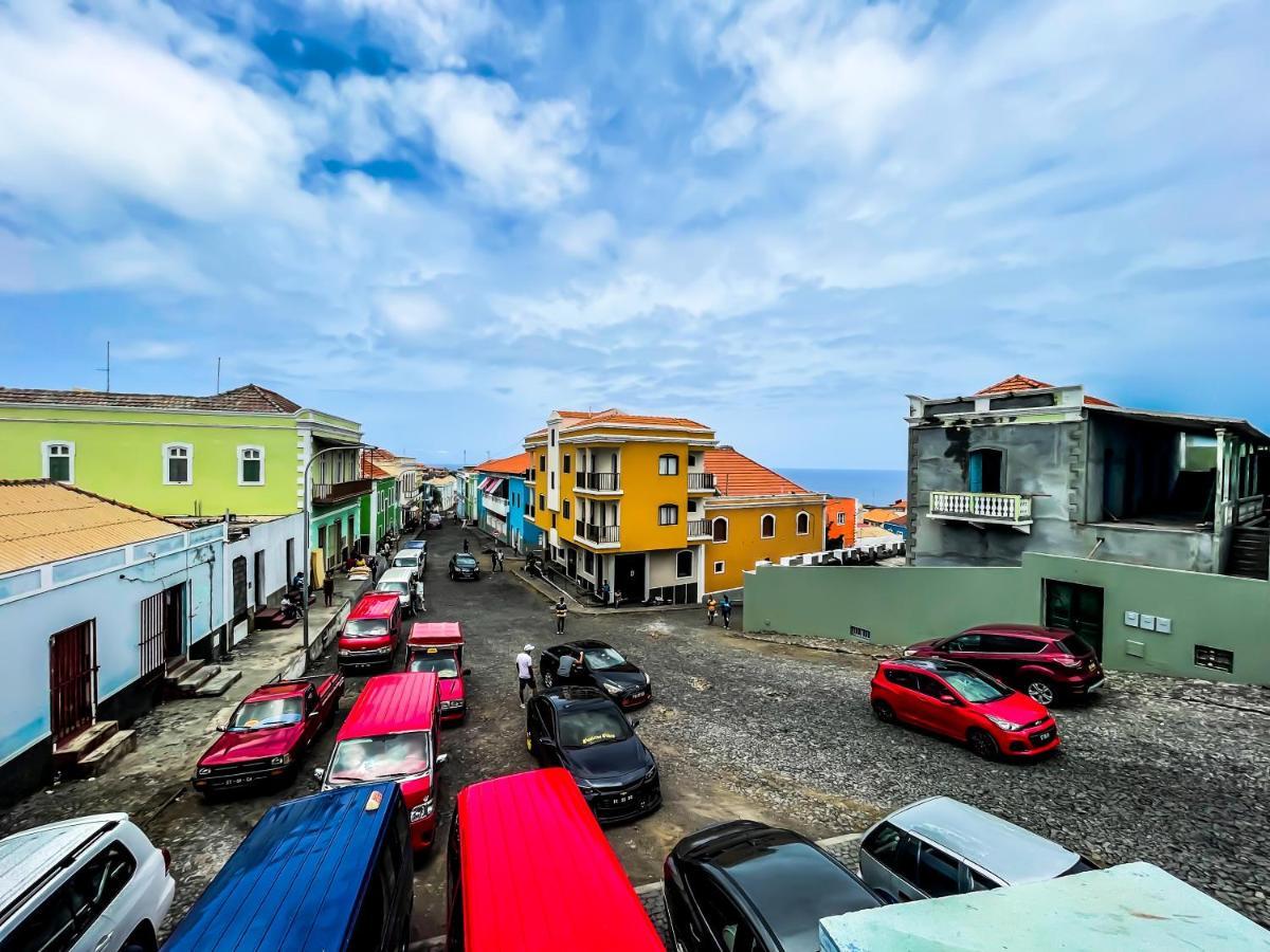 Cruzeiro Guest House Сао Филипе Екстериор снимка