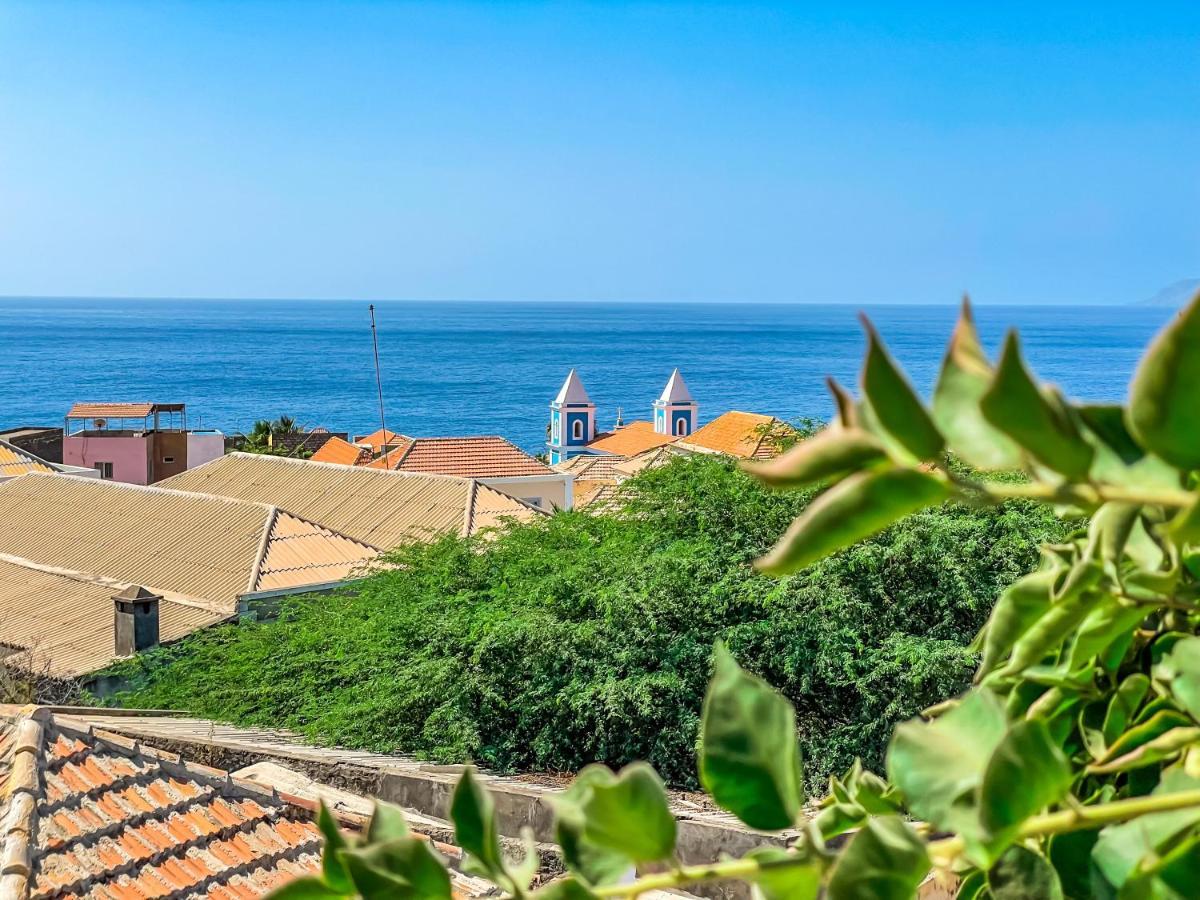 Cruzeiro Guest House Сао Филипе Екстериор снимка